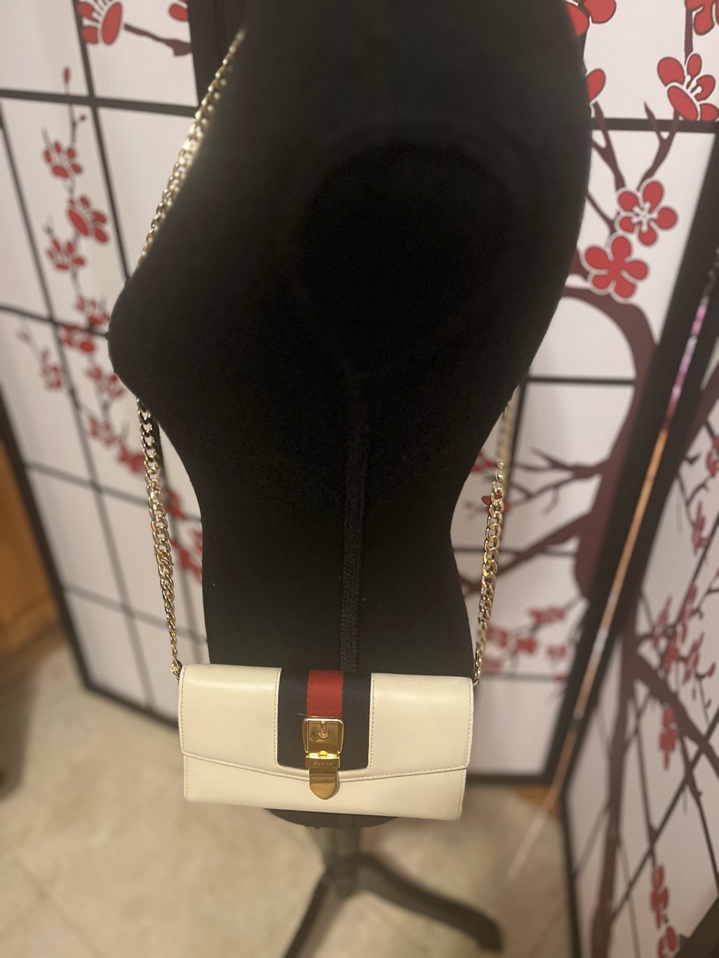 Gucci Cream Crossbody Wallet With Blue And Red Stripe